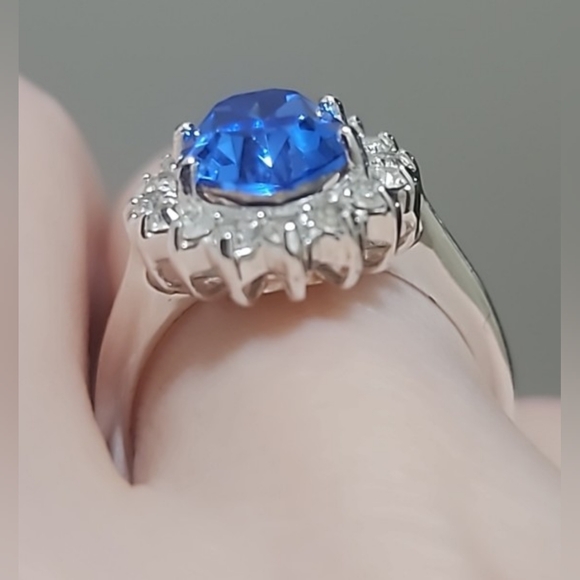 Royal Blue Fashion Ring Size 7 - Picture 4 of 8